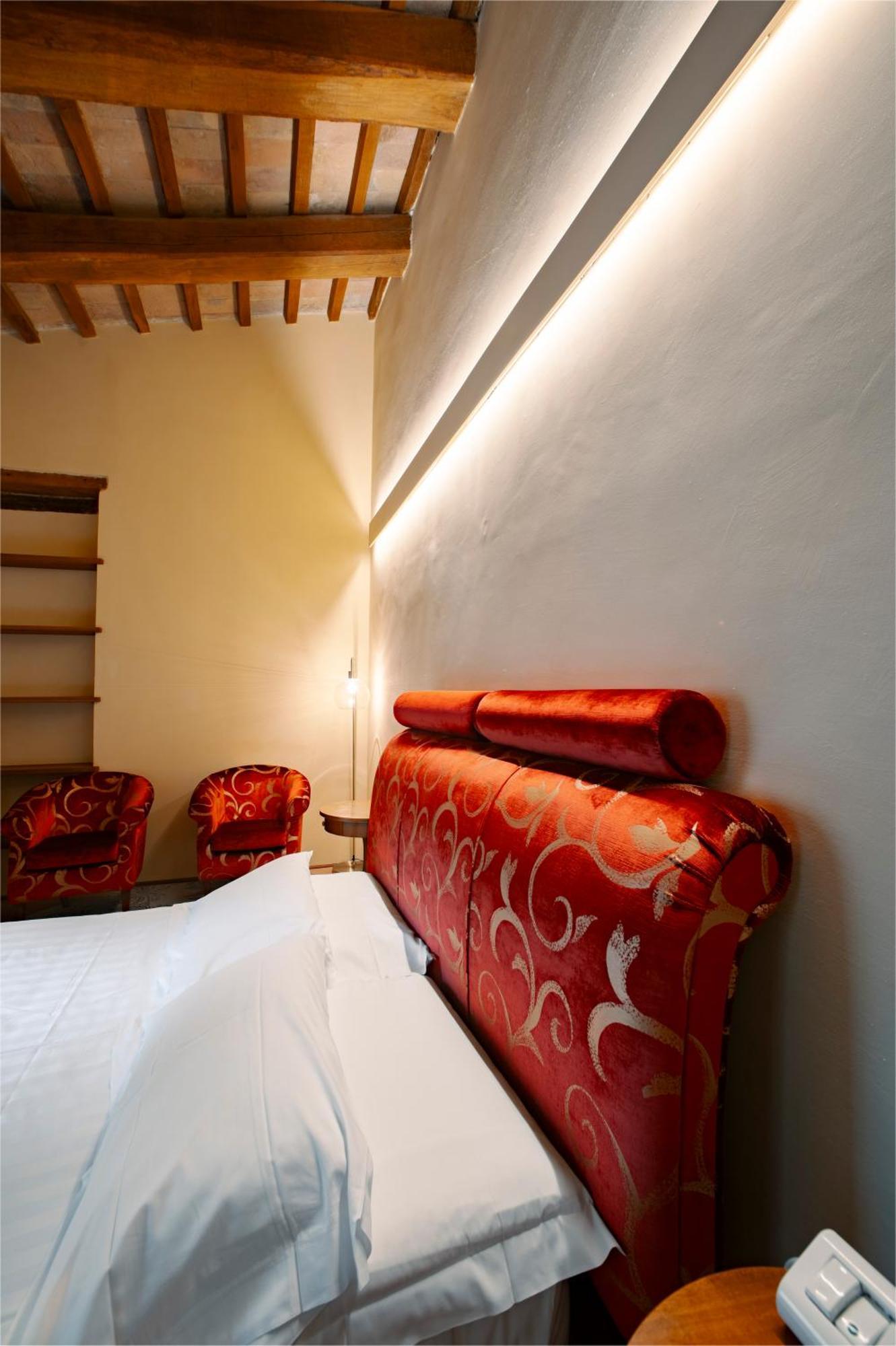 Urbino Apartments - Palazzo Paltroni Studio Exterior photo